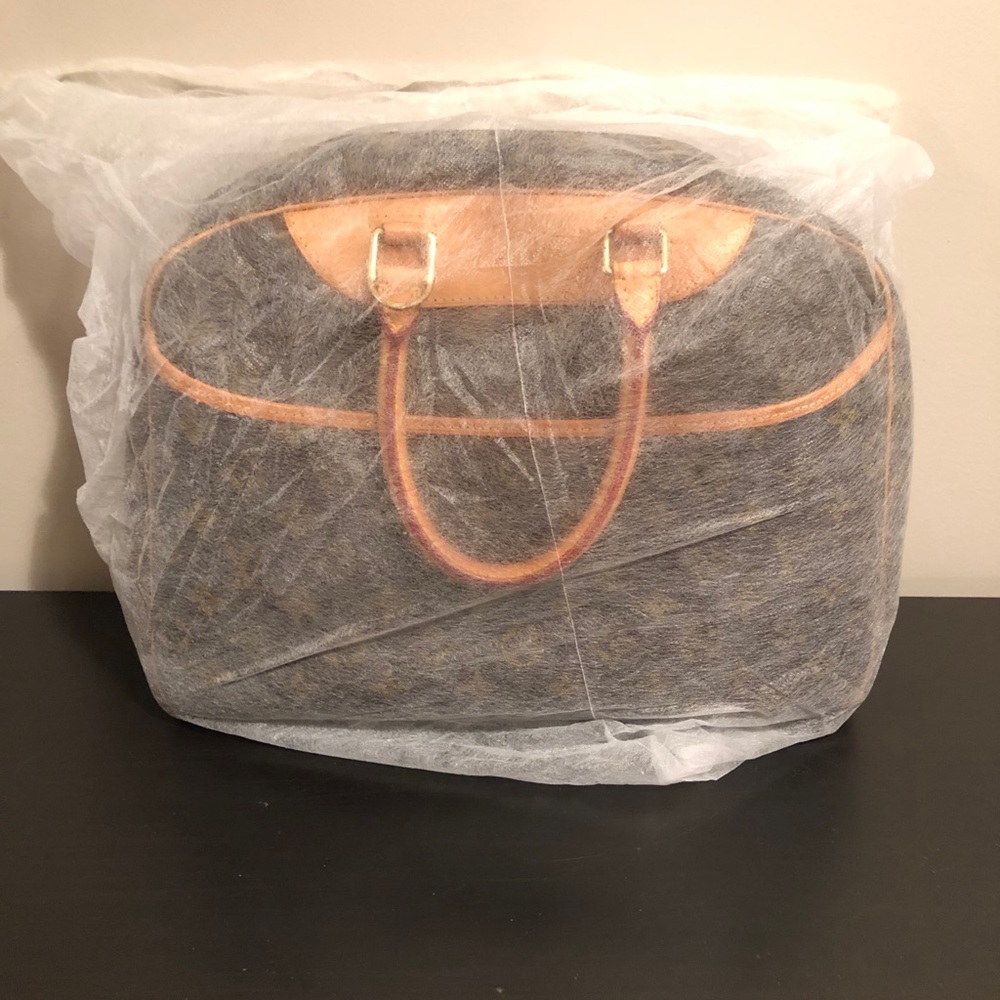Sold  Louis Vuitton Brown Monogram Trouville Bag - Picture 7 of 8